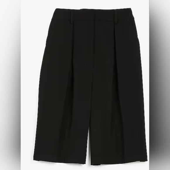 EXPRESS Bermuda High Rise Shorts - Picture 2 of 4